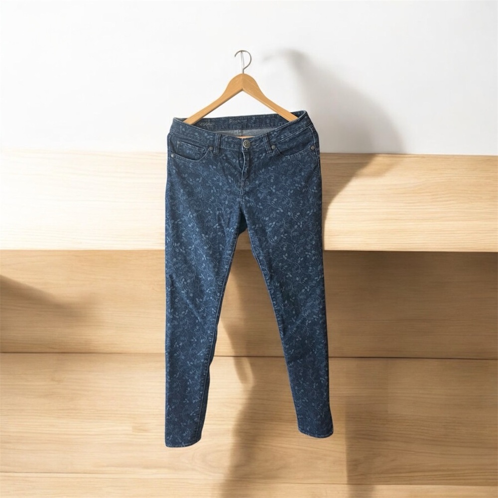 Revolution Ricki's Women's Denim Blue Leaf Patterned Jeans Brooke Size 28